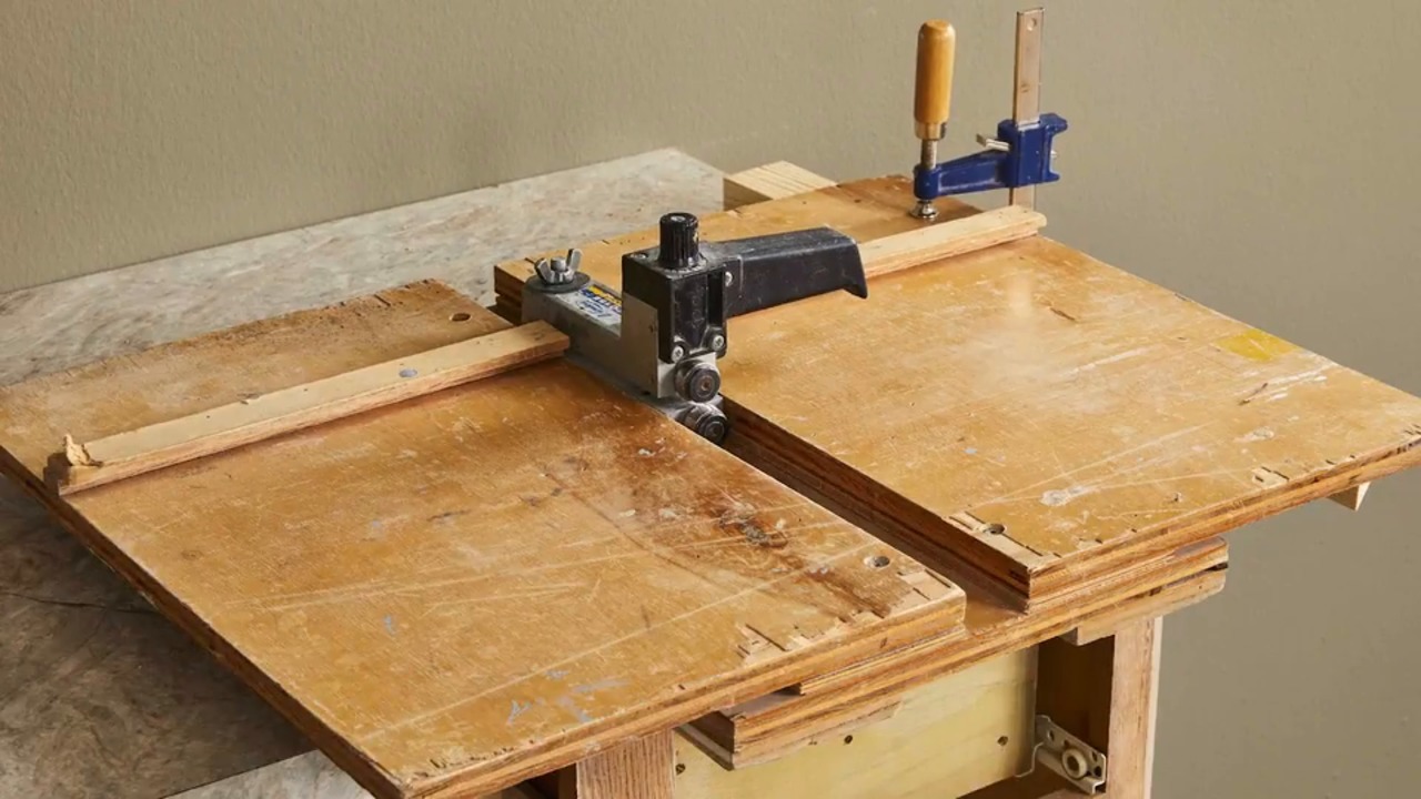 Cutting Veneer With a Laminate Slitter