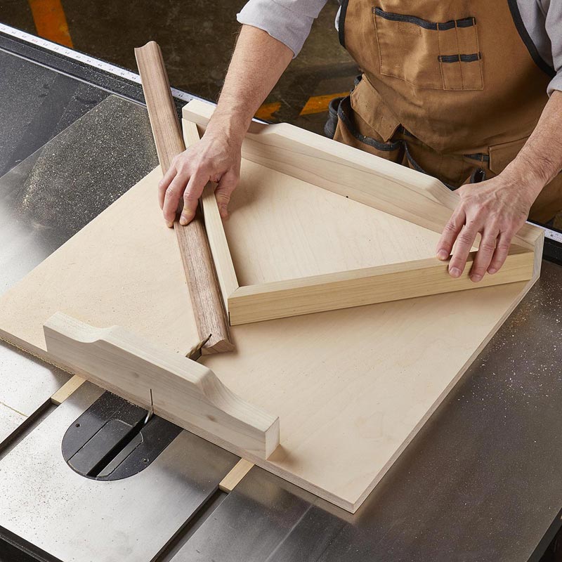 Perfect-cut Tablesaw Sled Downloadable Plan Thumbnail
